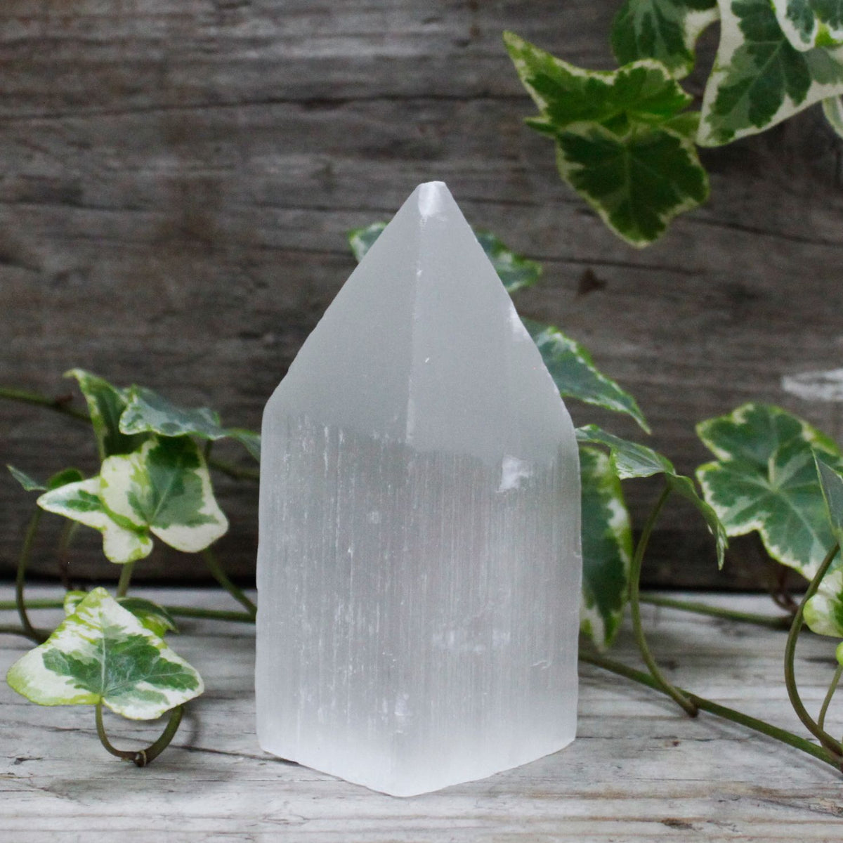 Selenite Pencil Point Tower, 10 cm