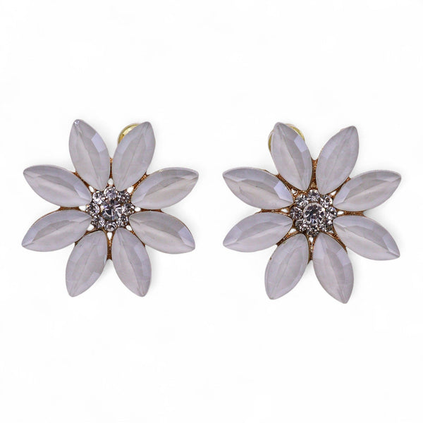 Pearl - Vintage Glass - Flowers - Earrings