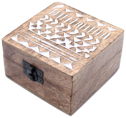 White Washed Keepsake Box: Wood, 10 × 10 cm